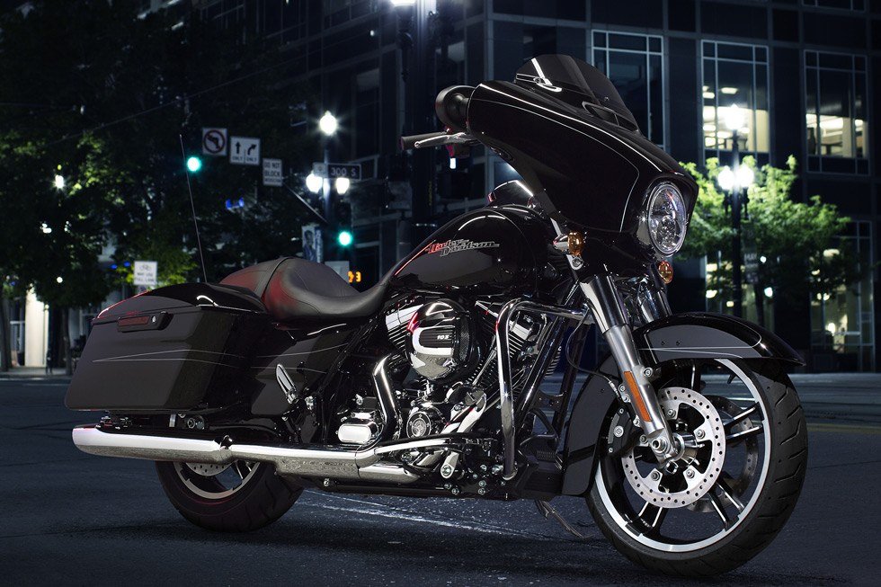 2016 Harley-Davidson Street Glide® Special in Fort Myers, Florida - Photo 20