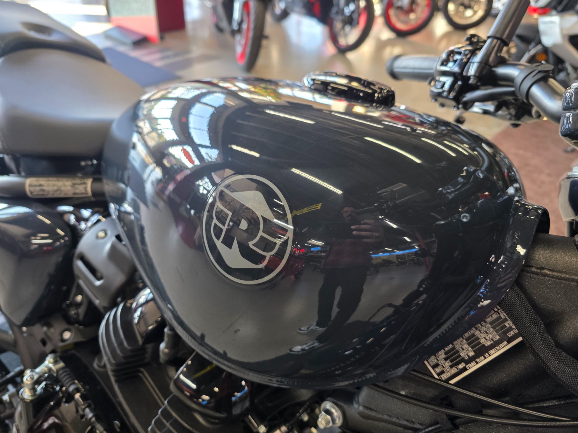 2026 Royal Enfield SHOTGUN 650 in Fort Myers, Florida - Photo 5