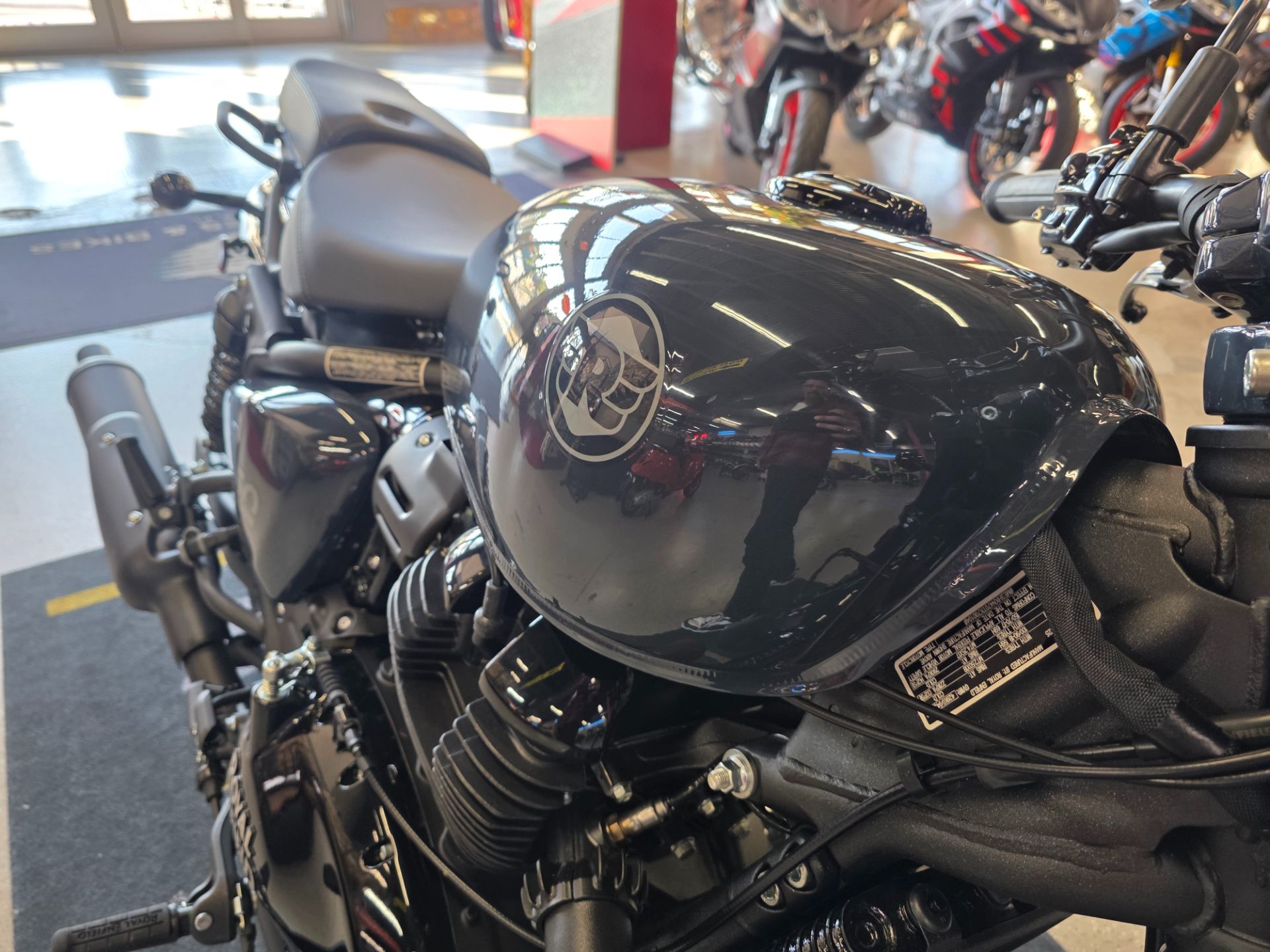 2026 Royal Enfield SHOTGUN 650 in Fort Myers, Florida - Photo 6