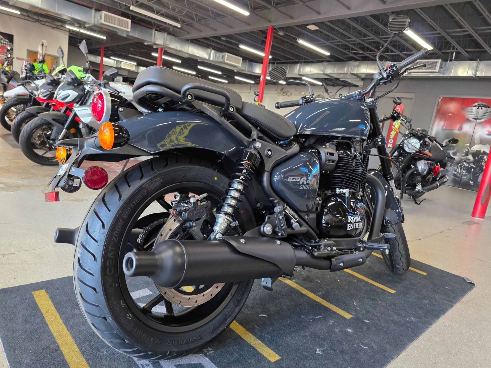 2026 Royal Enfield SHOTGUN 650 in Fort Myers, Florida - Photo 9