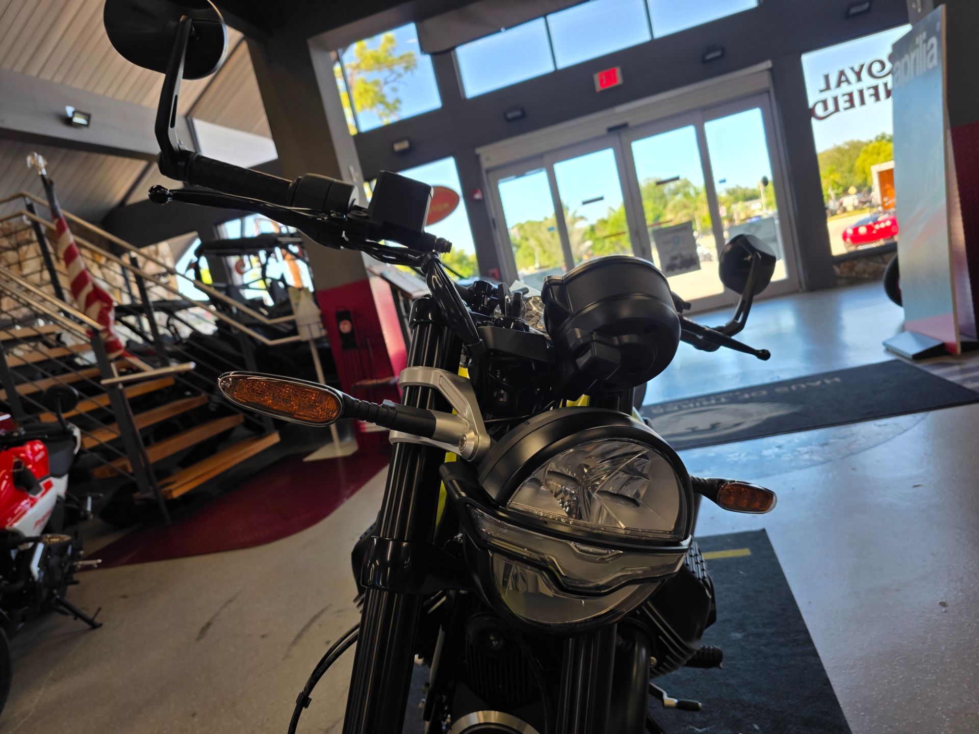2026 Moto Guzzi V7 Sport in Fort Myers, Florida - Photo 19
