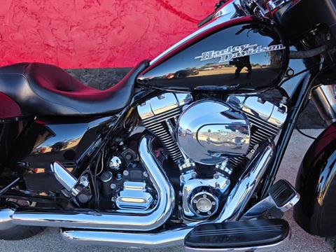 2014 Harley-Davidson Street Glide® in Fort Myers, Florida - Photo 6