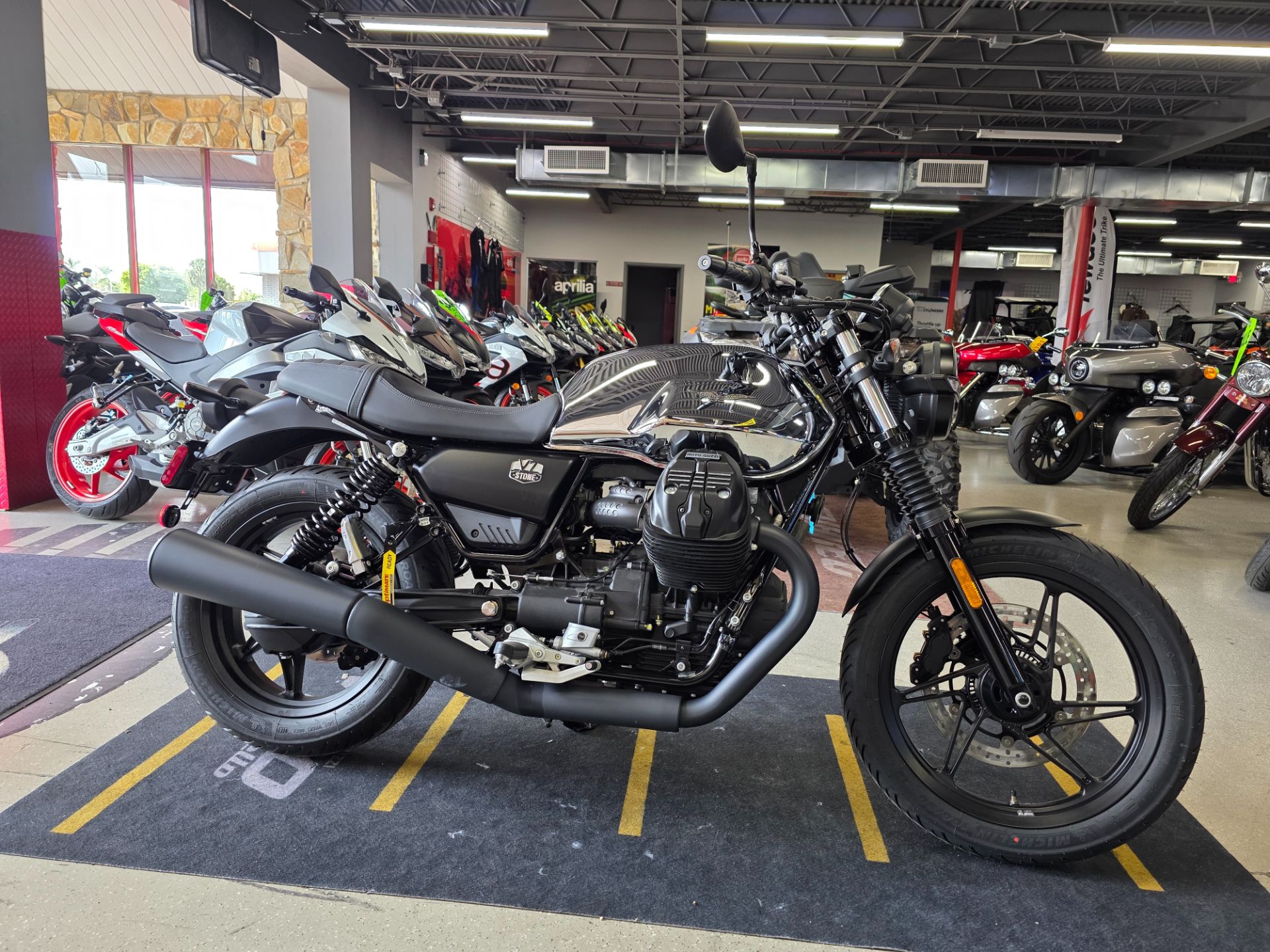 2025 Moto Guzzi V7 Stone in Fort Myers, Florida - Photo 1