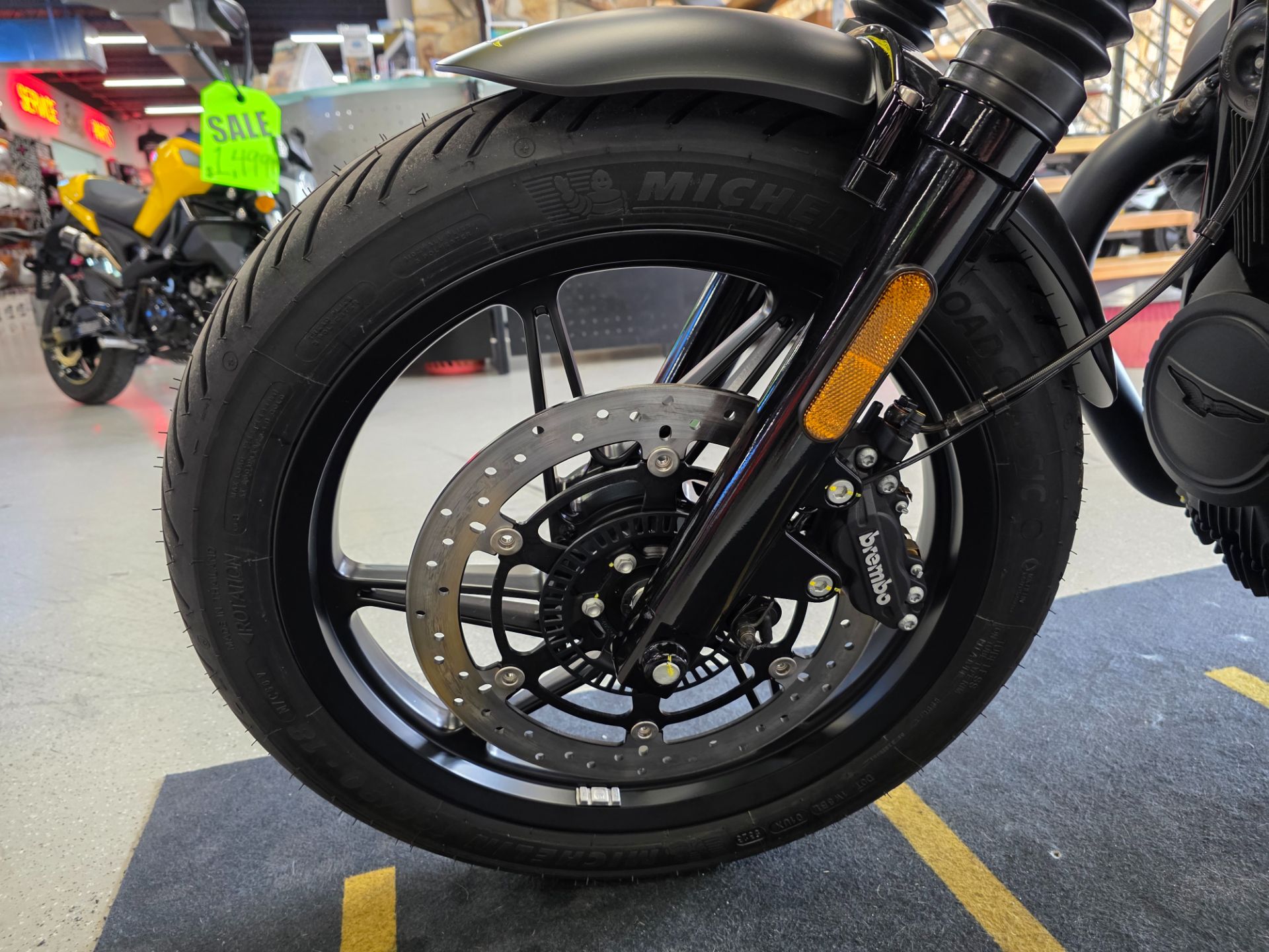 2025 Moto Guzzi V7 Stone in Fort Myers, Florida - Photo 12