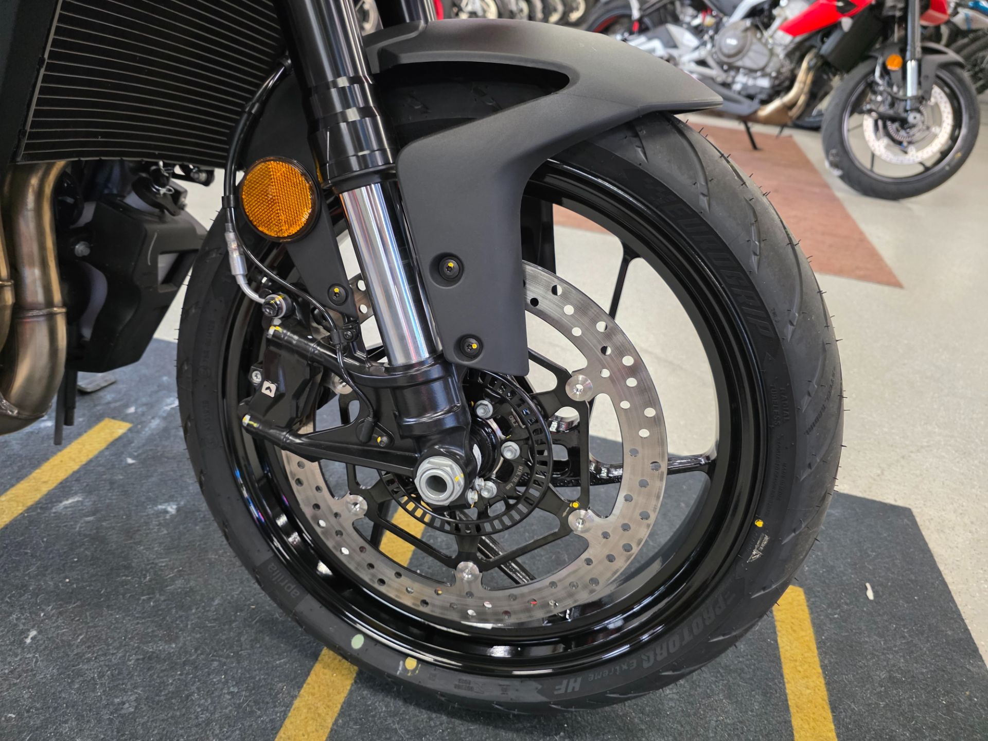 2026 Aprilia RS457 TUONO in Fort Myers, Florida - Photo 3