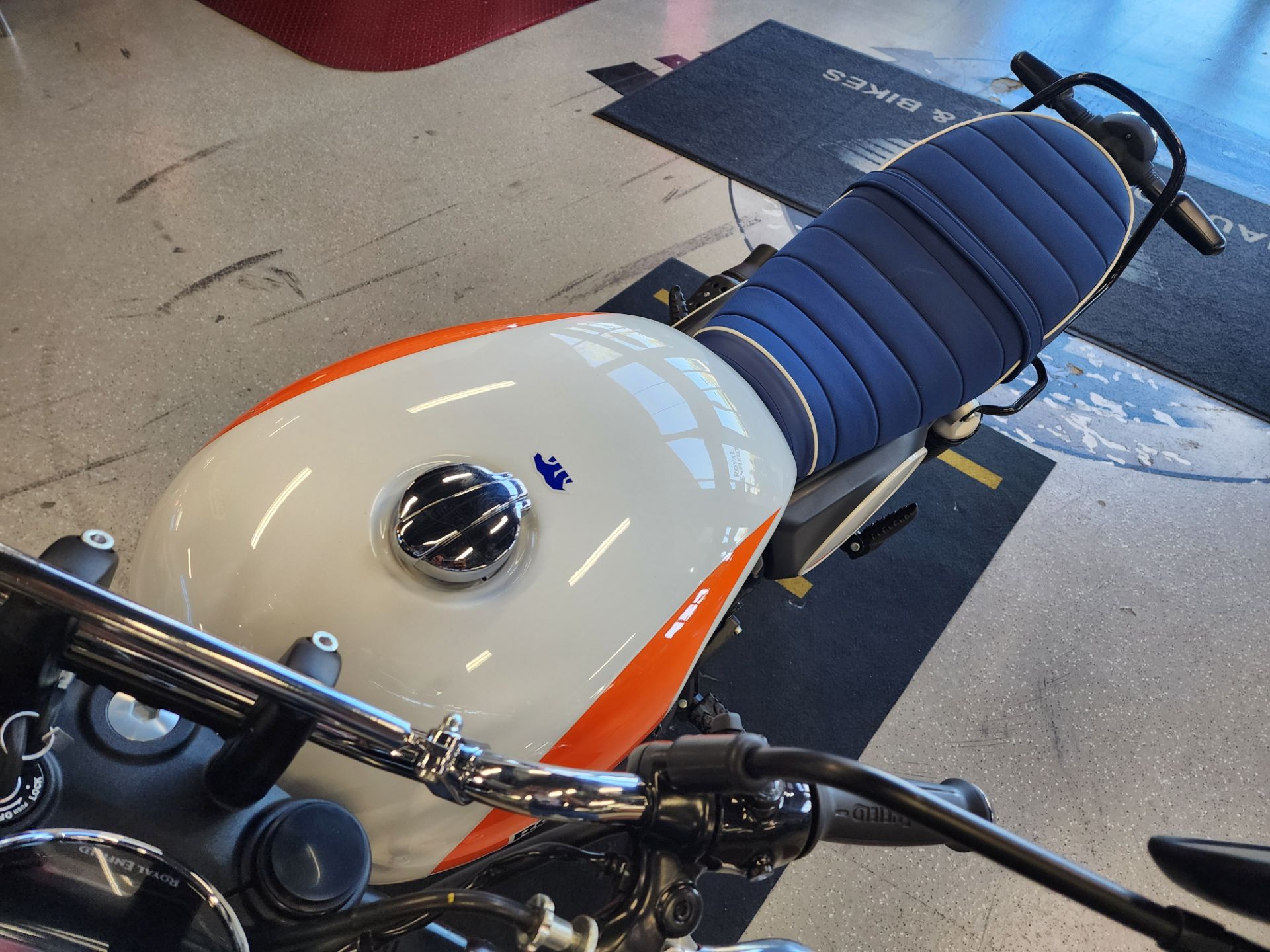 2025 Royal Enfield BEAR 650 in Fort Myers, Florida - Photo 15