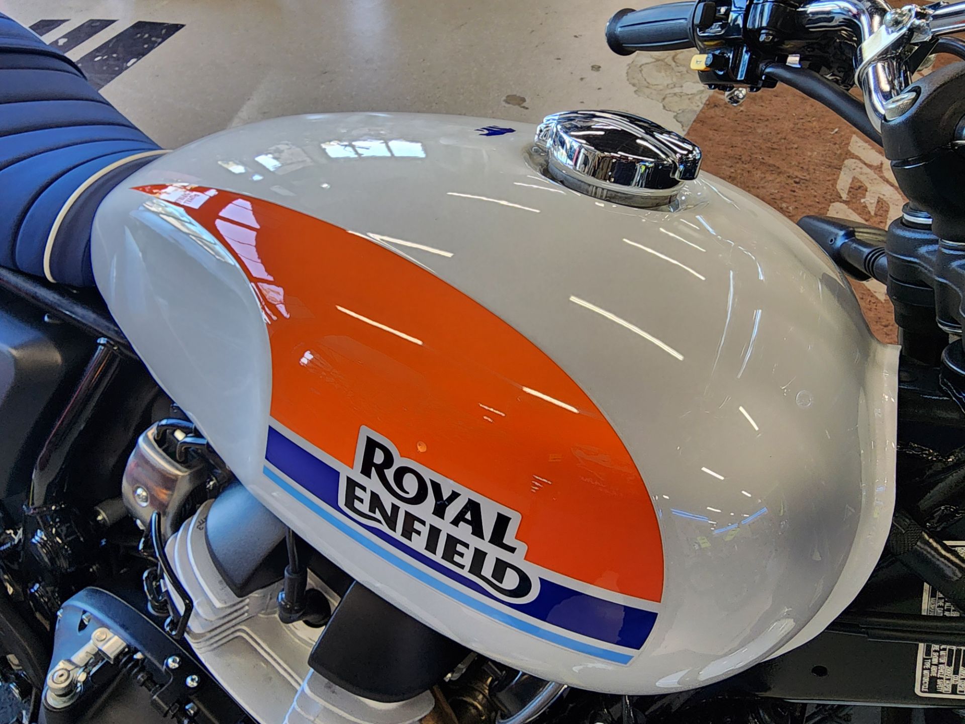 2025 Royal Enfield BEAR 650 in Fort Myers, Florida - Photo 17