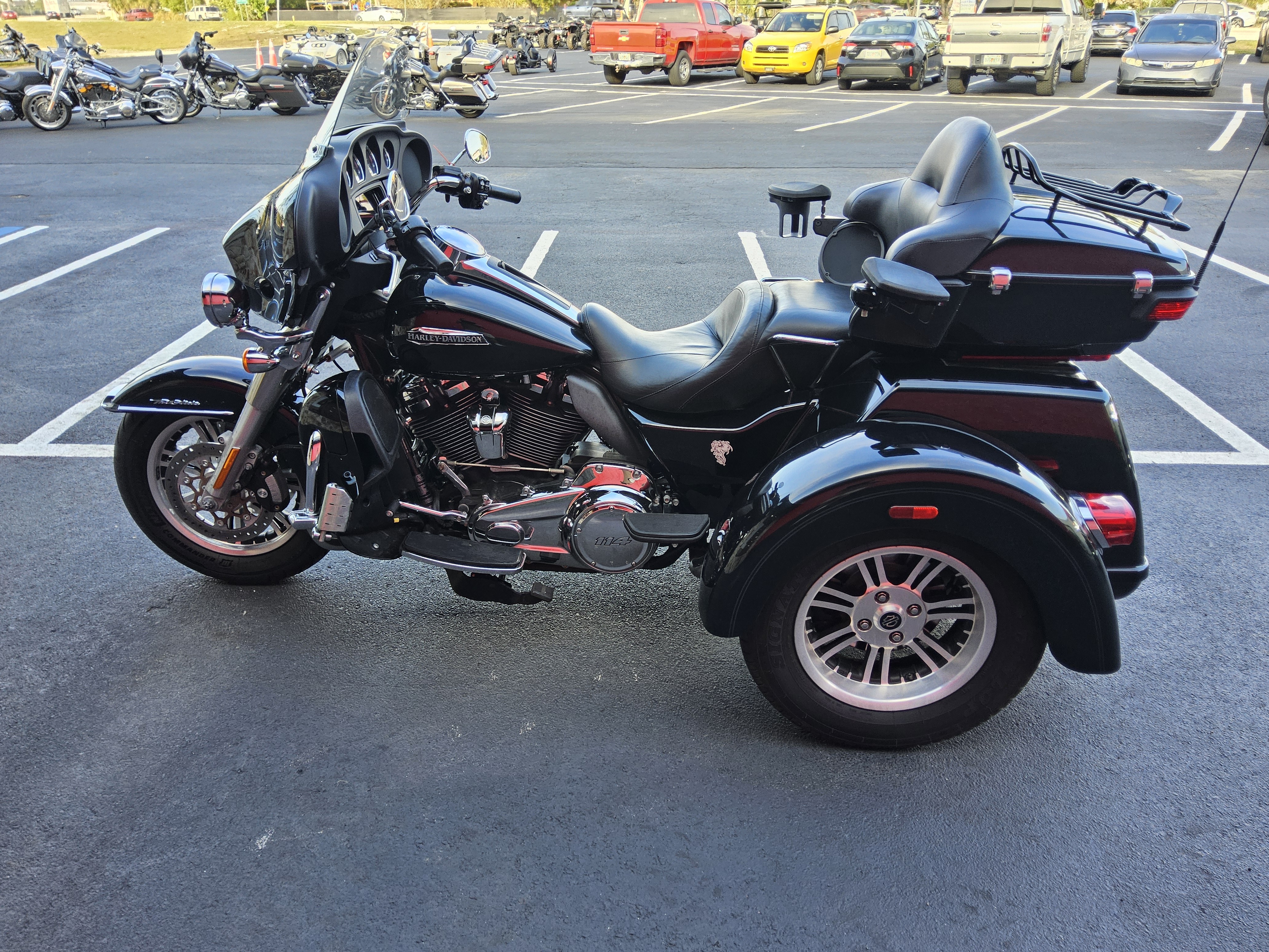 2021 Harley-Davidson Tri Glide® Ultra in Fort Myers, Florida - Photo 5