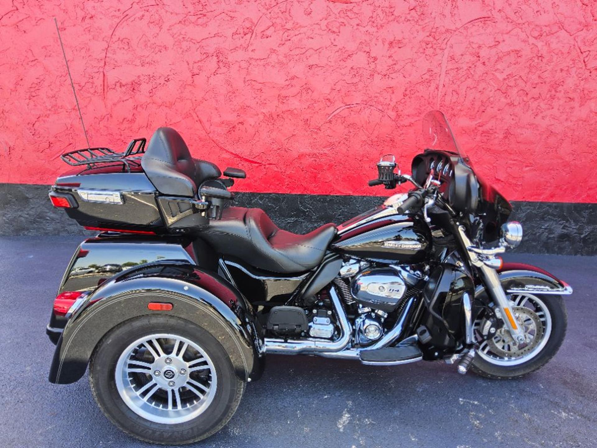 2021 Harley-Davidson Tri Glide® Ultra 1