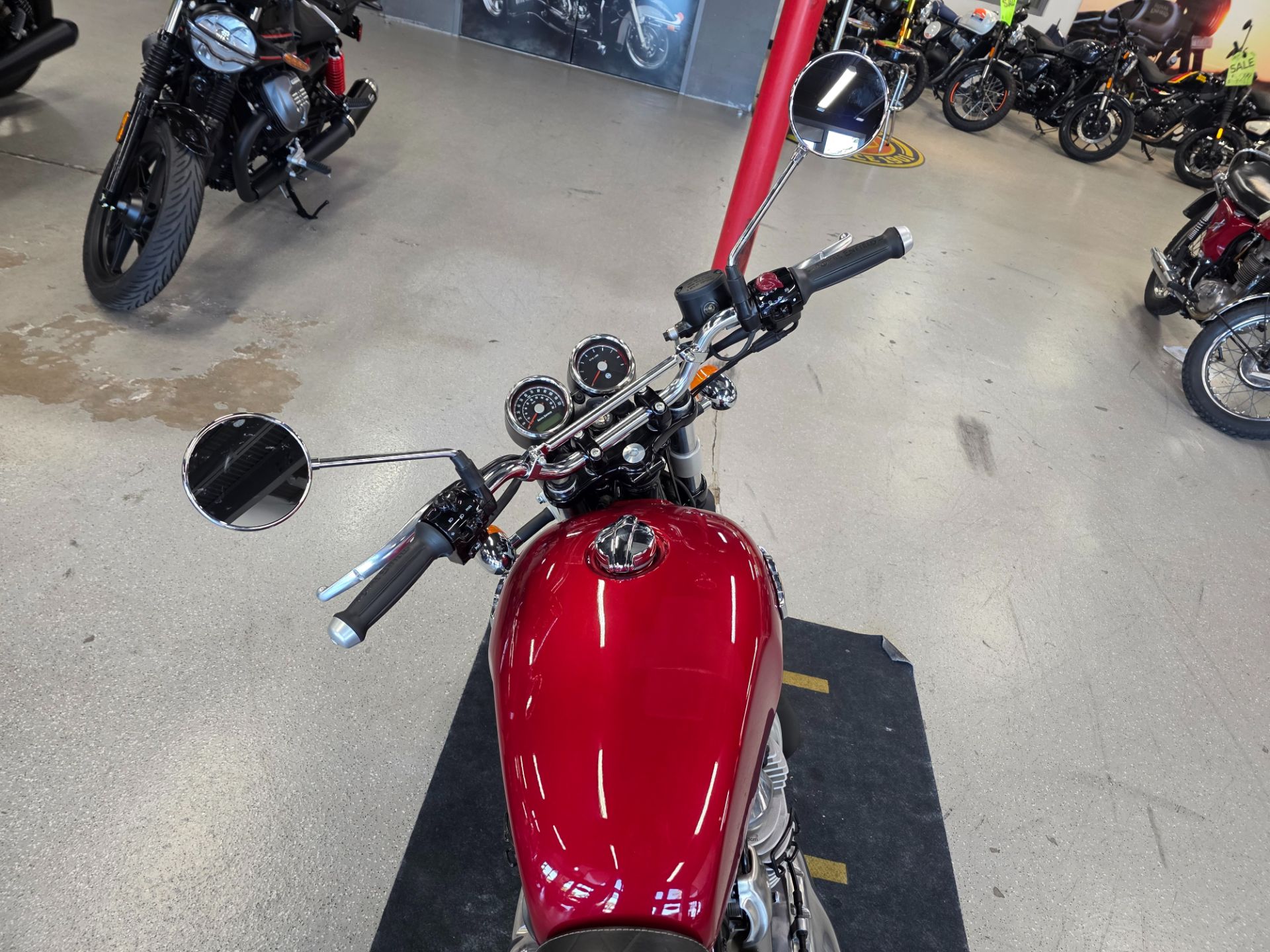 2026 Royal Enfield INT 650 in Fort Myers, Florida - Photo 9