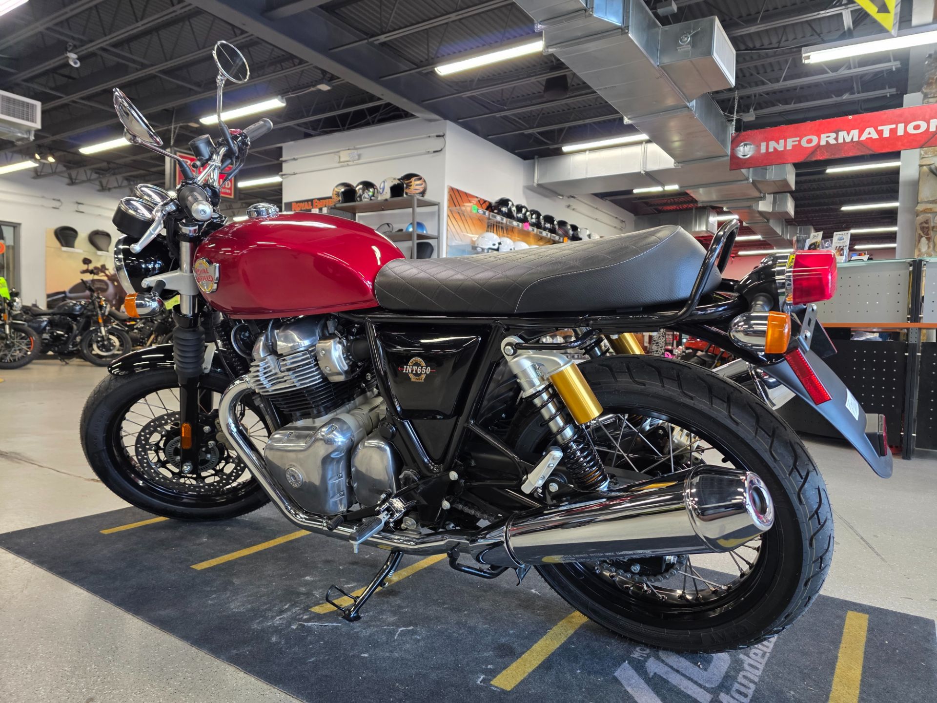 2026 Royal Enfield INT 650 in Fort Myers, Florida - Photo 11
