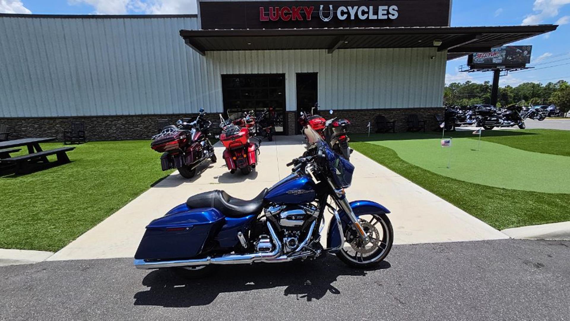 2017 Harley-Davidson Street Glide® Special 2