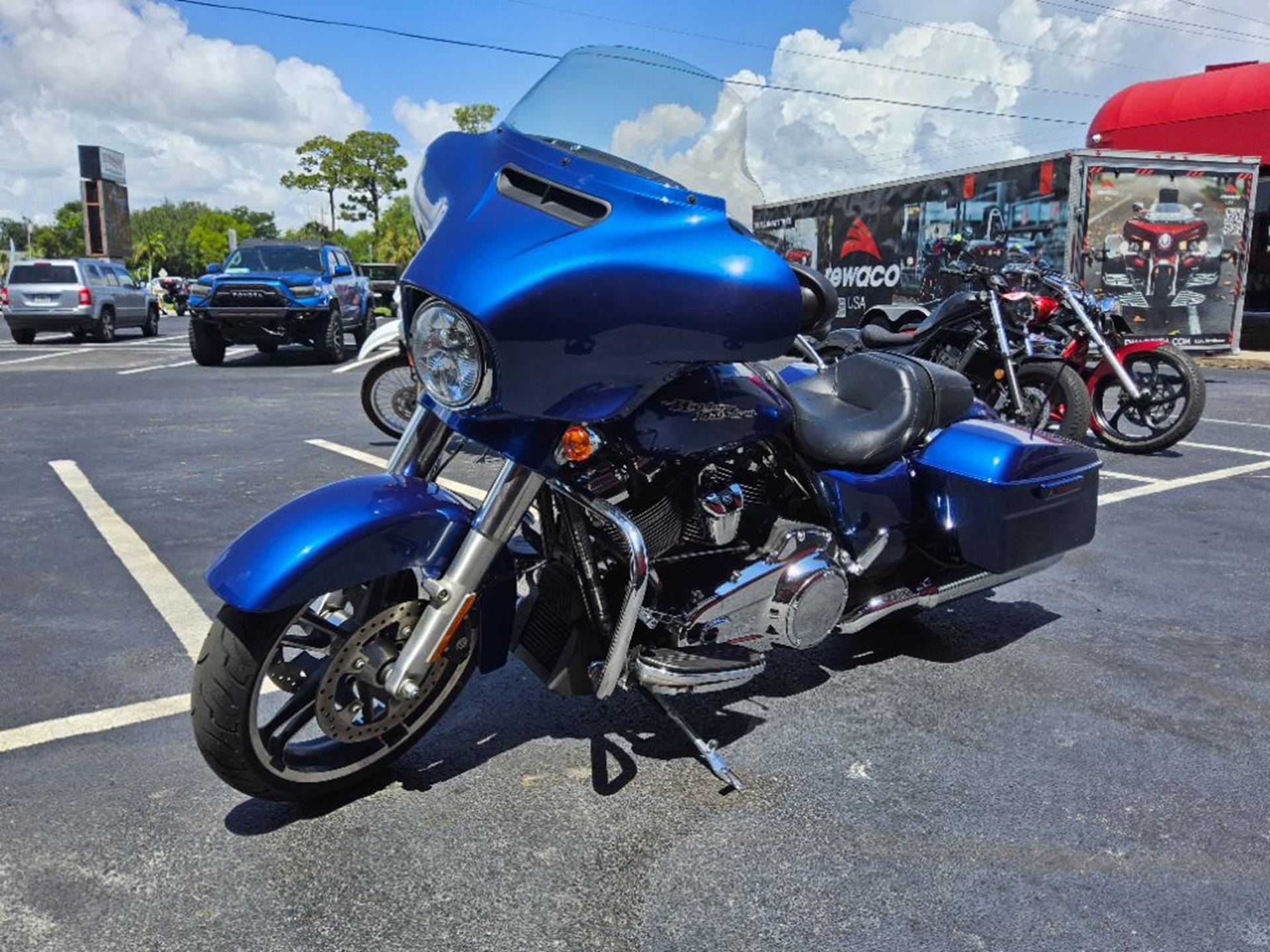 2017 Harley-Davidson Street Glide® Special 5