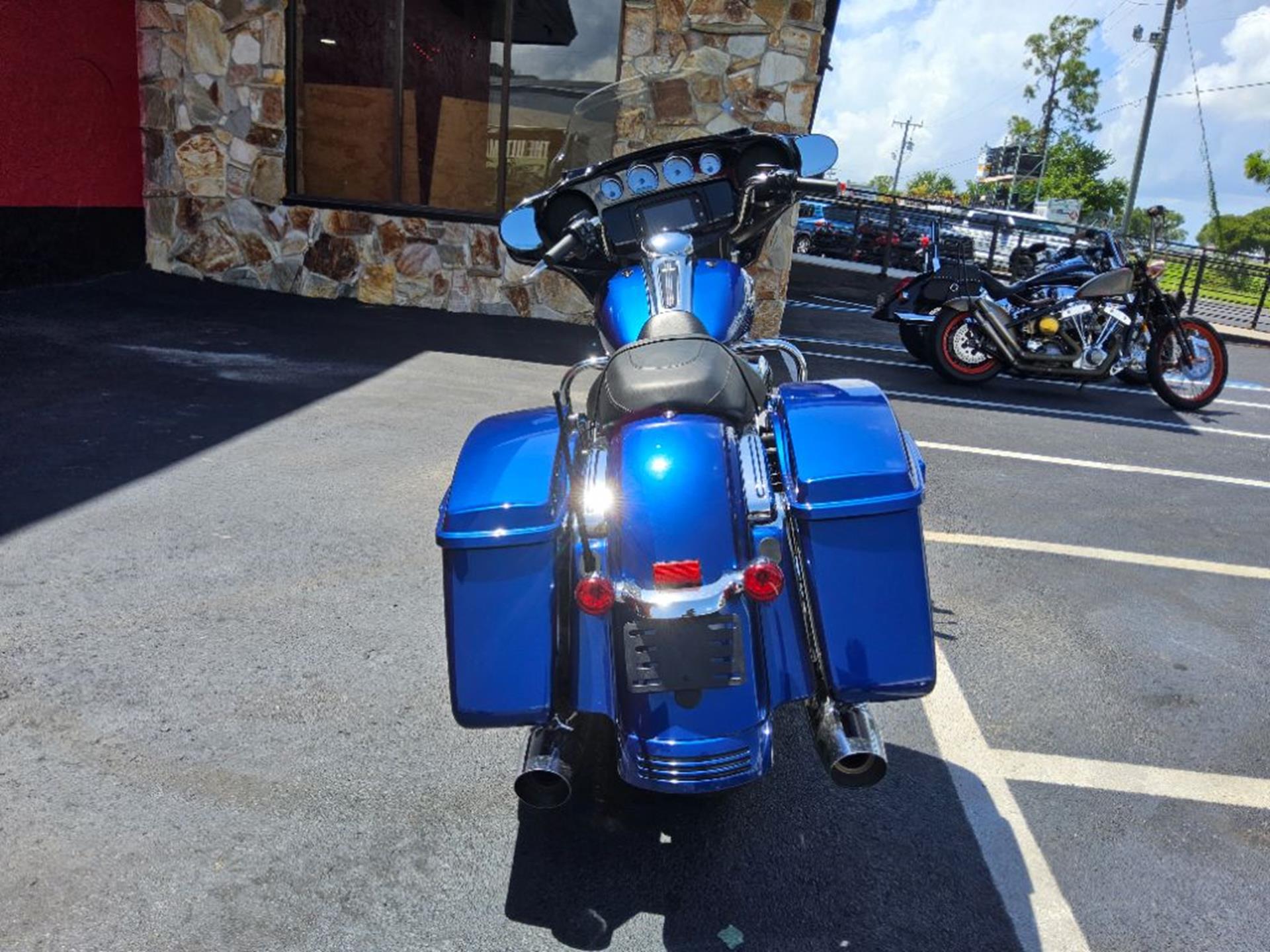 2017 Harley-Davidson Street Glide® Special 9