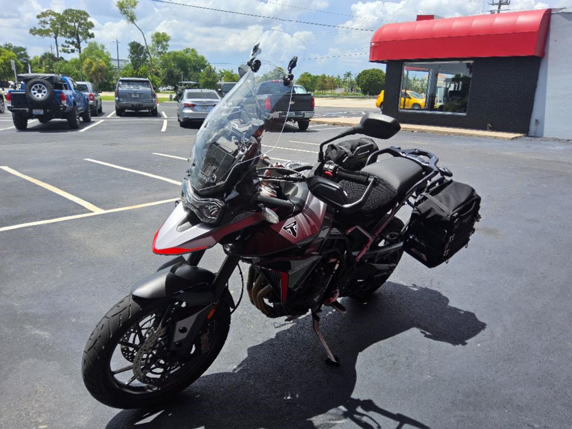 2024 Triumph Tiger 900 GT Pro 5