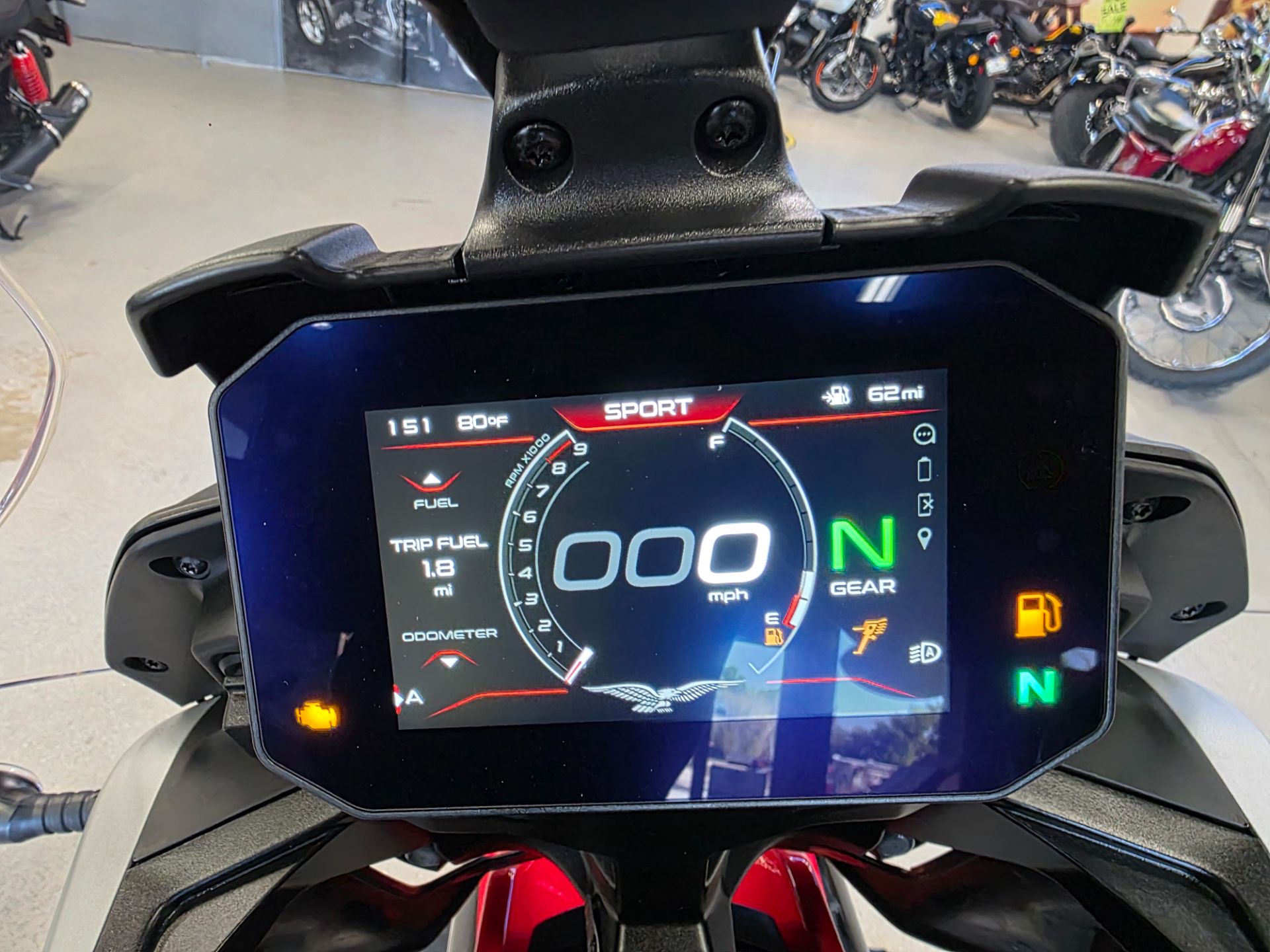 2025 Moto Guzzi V85 TT in Fort Myers, Florida - Photo 23