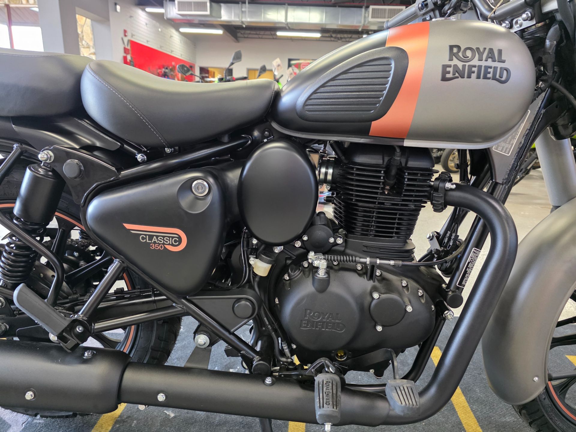 2026 Royal Enfield Classic 350 in Fort Myers, Florida - Photo 6