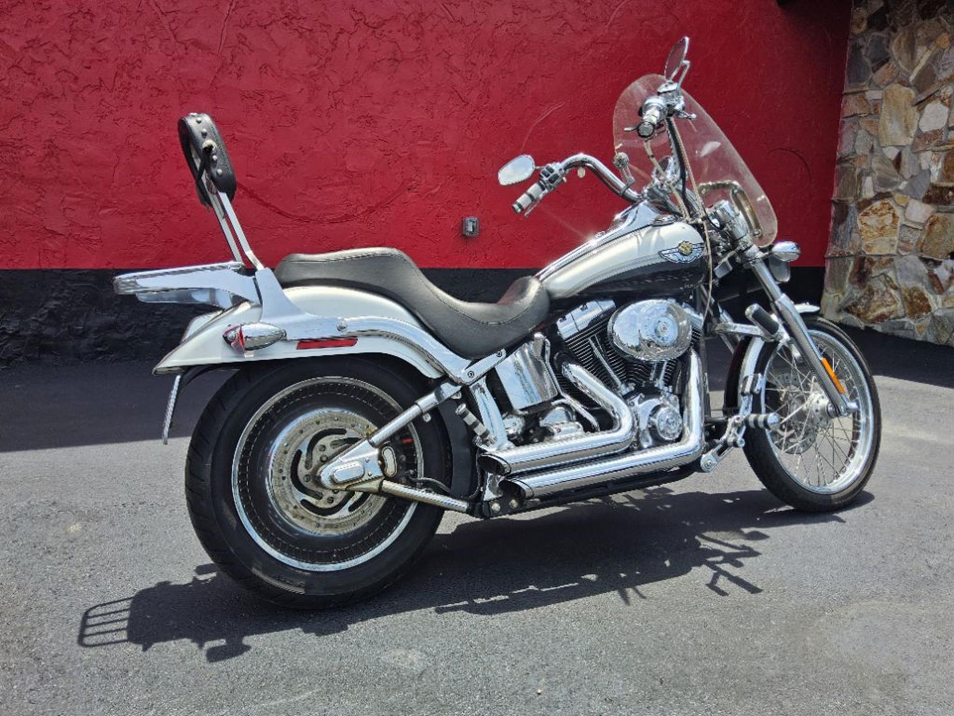 2003 Harley-Davidson FXSTD/FXSTDI Softail®  Deuce 3