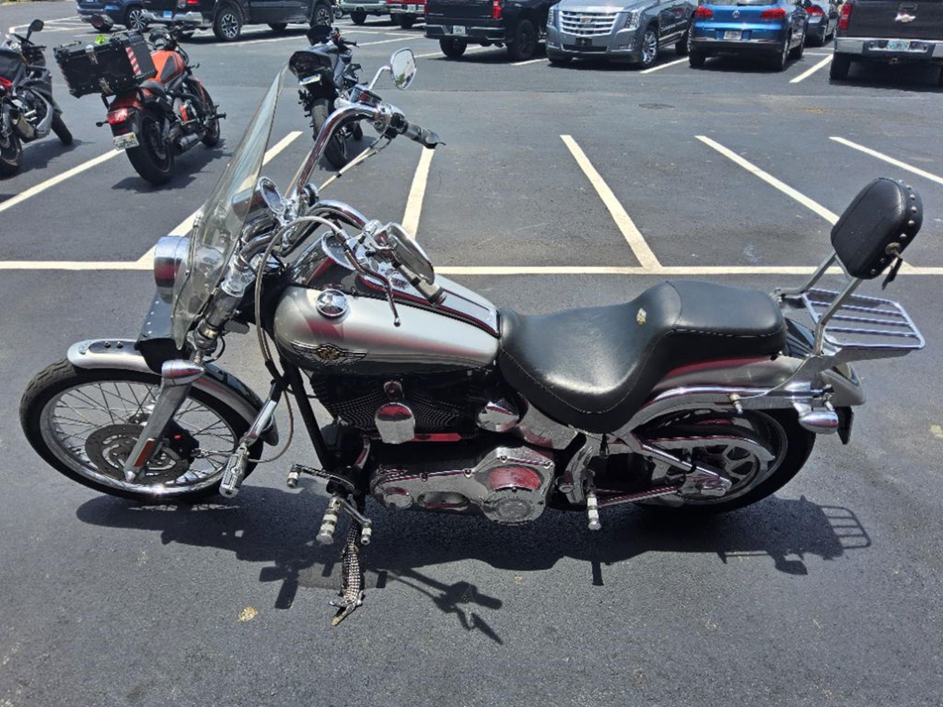 2003 Harley-Davidson FXSTD/FXSTDI Softail®  Deuce 5