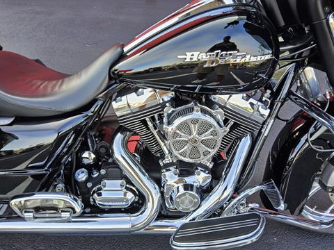 2009 Harley-Davidson Street Glide® in Fort Myers, Florida - Photo 2