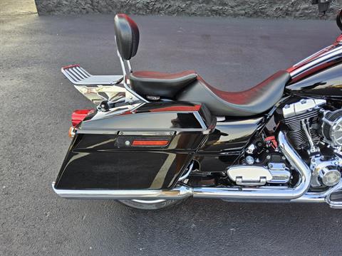 2009 Harley-Davidson Street Glide® in Fort Myers, Florida - Photo 3
