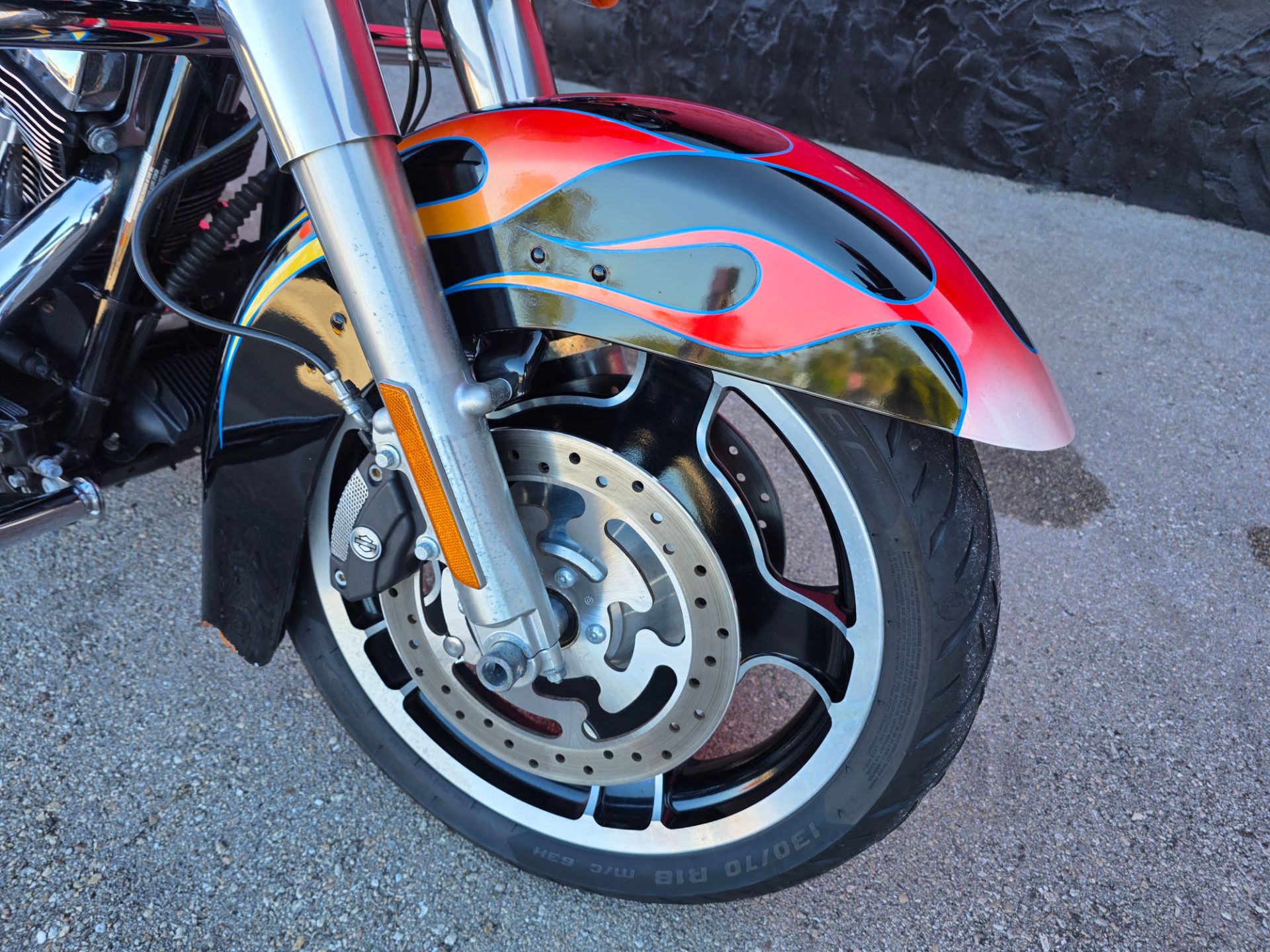 2009 Harley-Davidson Street Glide® in Fort Myers, Florida - Photo 3