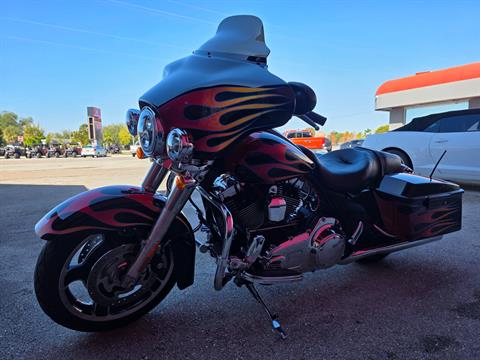 2009 Harley-Davidson Street Glide® in Fort Myers, Florida - Photo 12