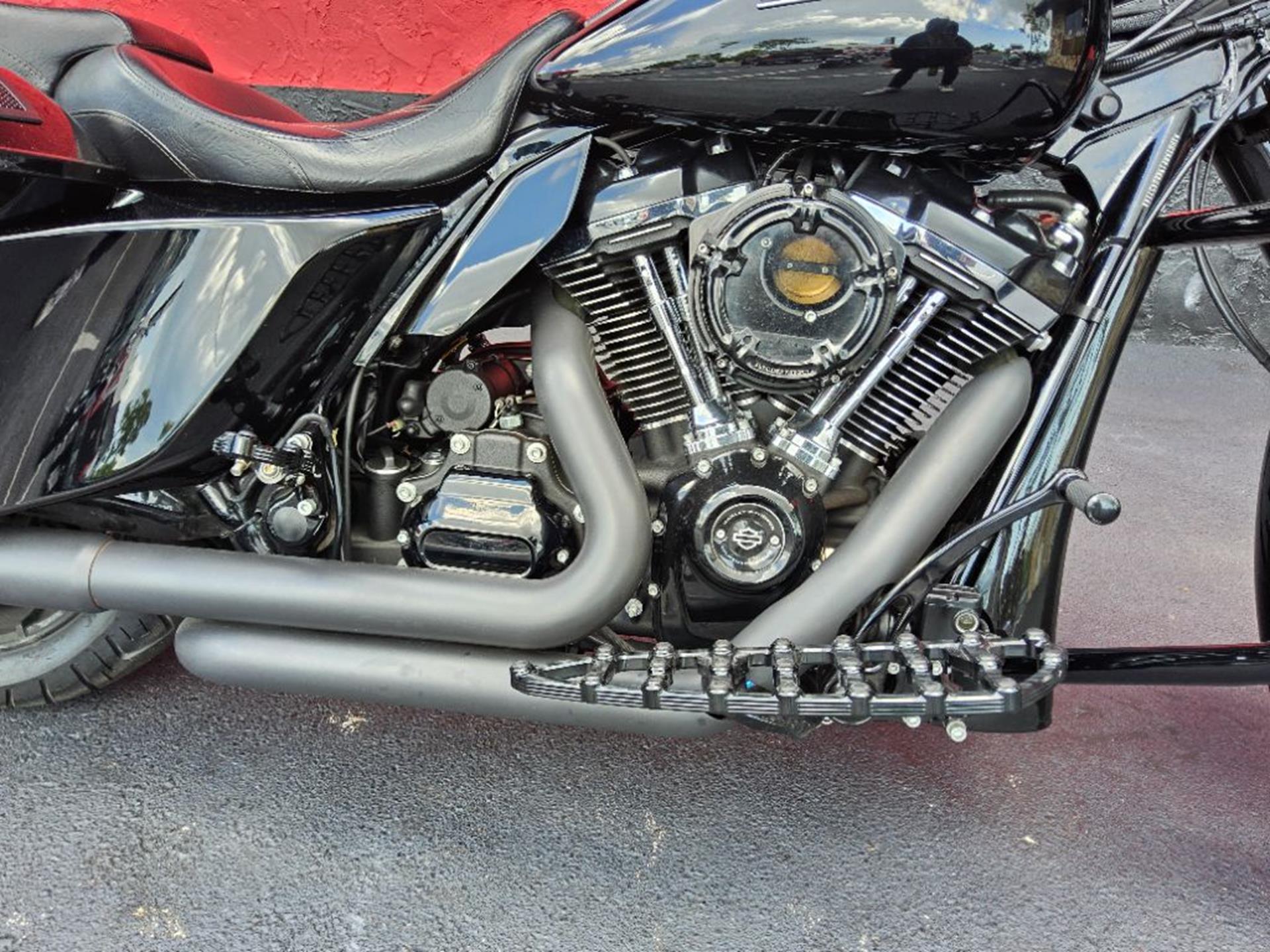 2019 Harley-Davidson Street Glide® Special 2