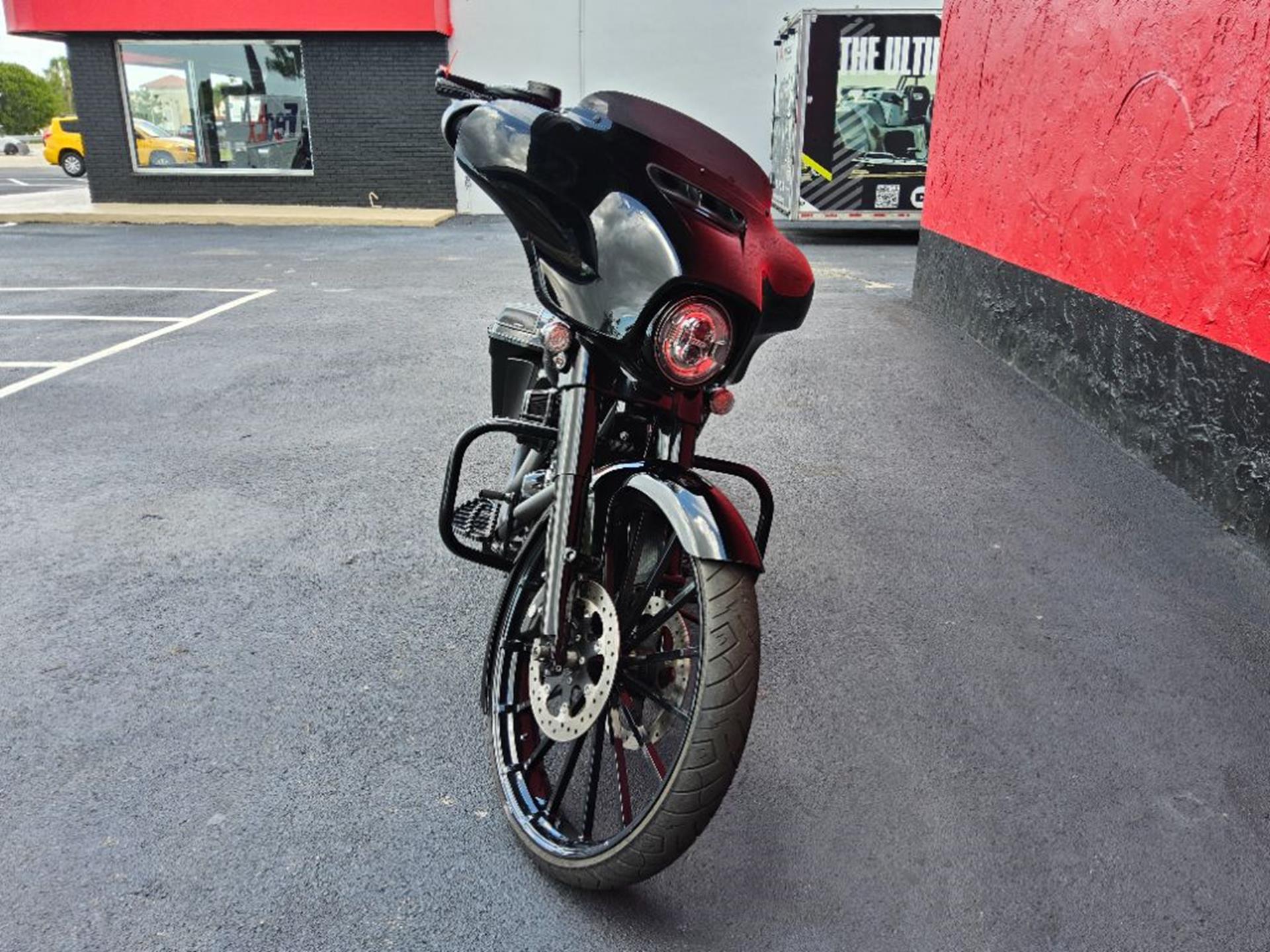 2019 Harley-Davidson Street Glide® Special 4