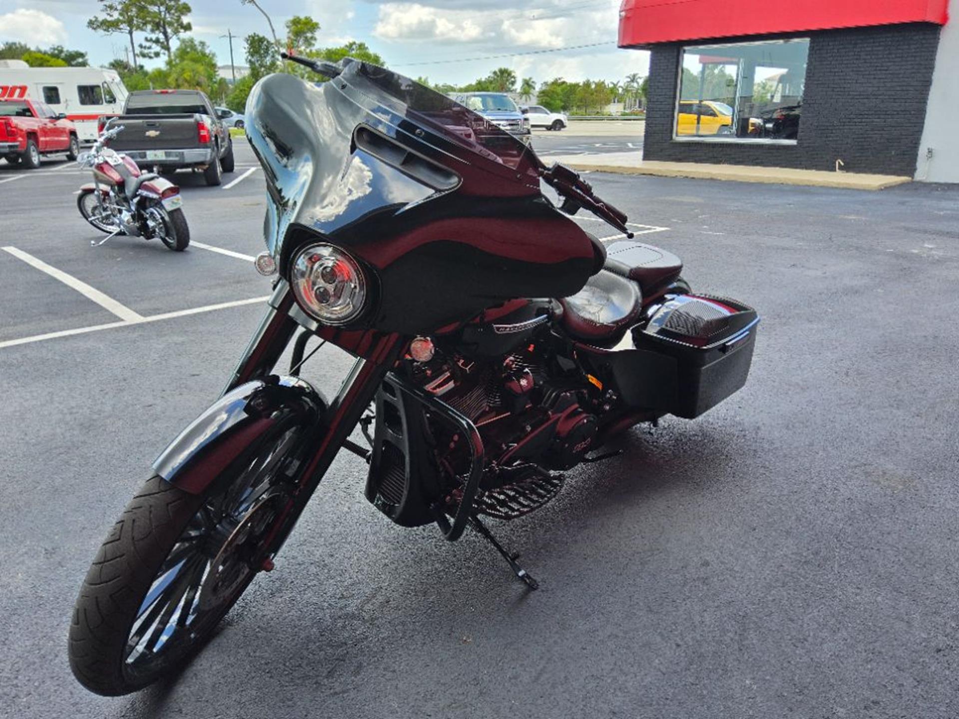 2019 Harley-Davidson Street Glide® Special 5