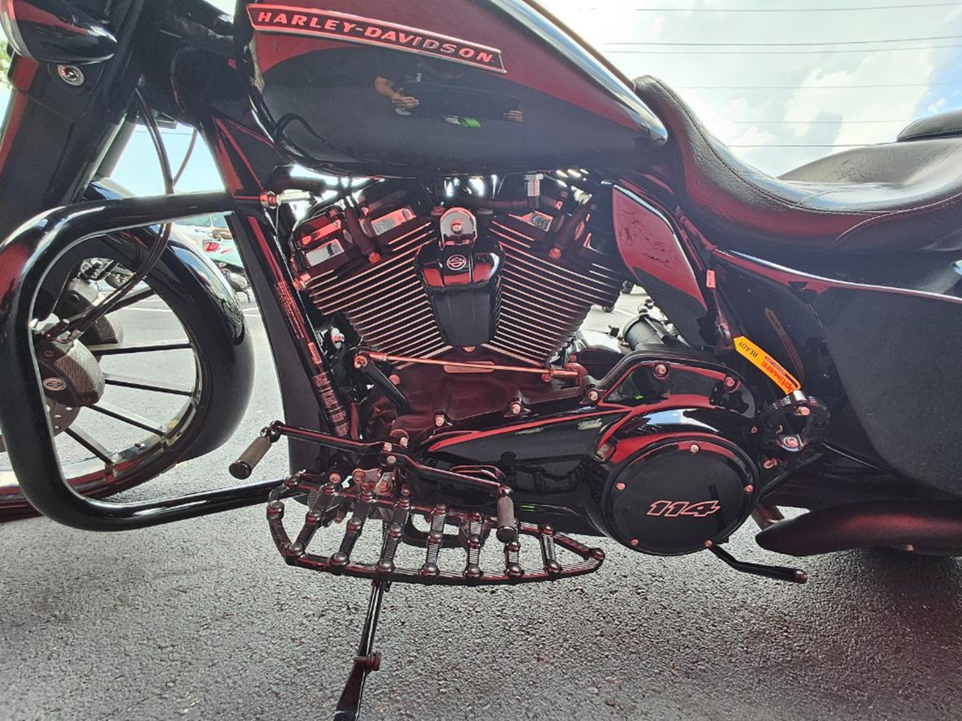 2019 Harley-Davidson Street Glide® Special 7