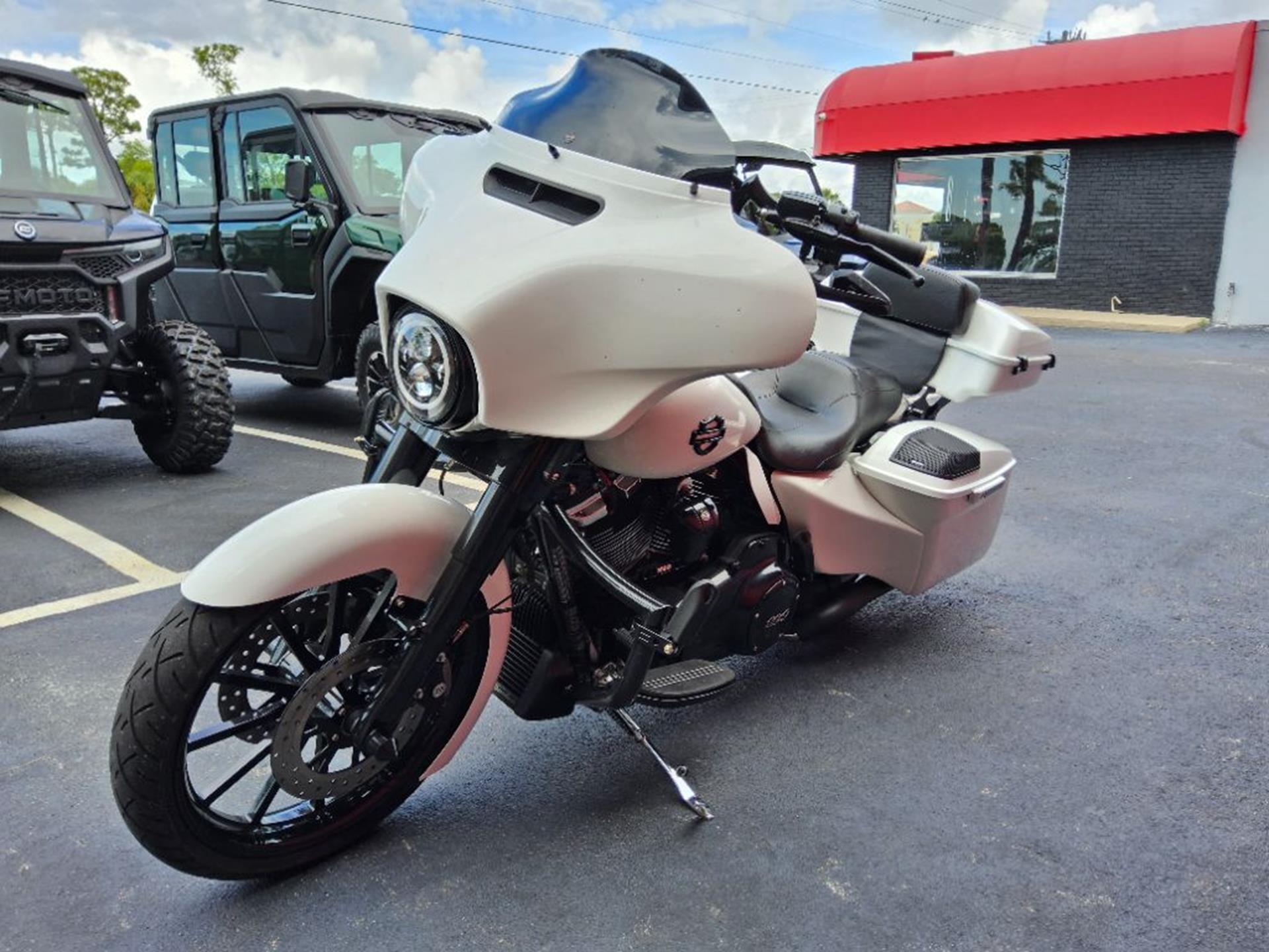 2019 Harley-Davidson Street Glide® Special 5