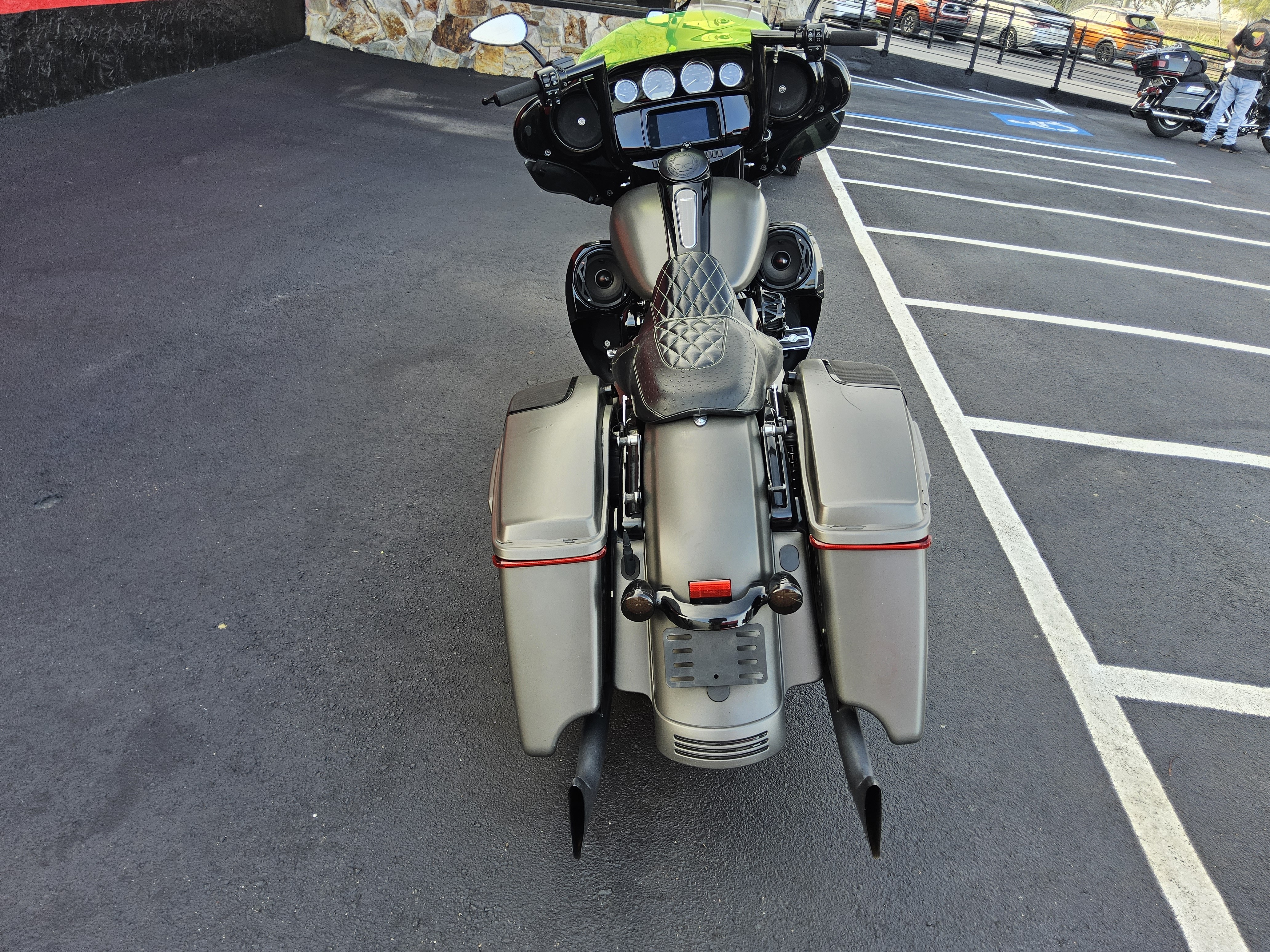 2019 Harley-Davidson Street Glide® Special in Fort Myers, Florida - Photo 3