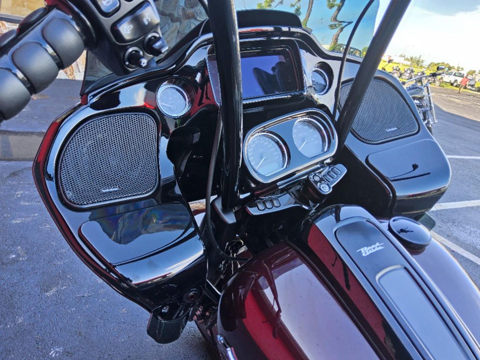 2021 Harley-Davidson Road Glide® Special 10