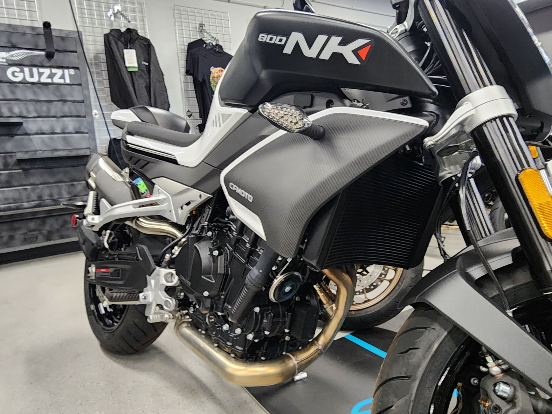 2024 CFMOTO 800NK in Fort Myers, Florida - Photo 4