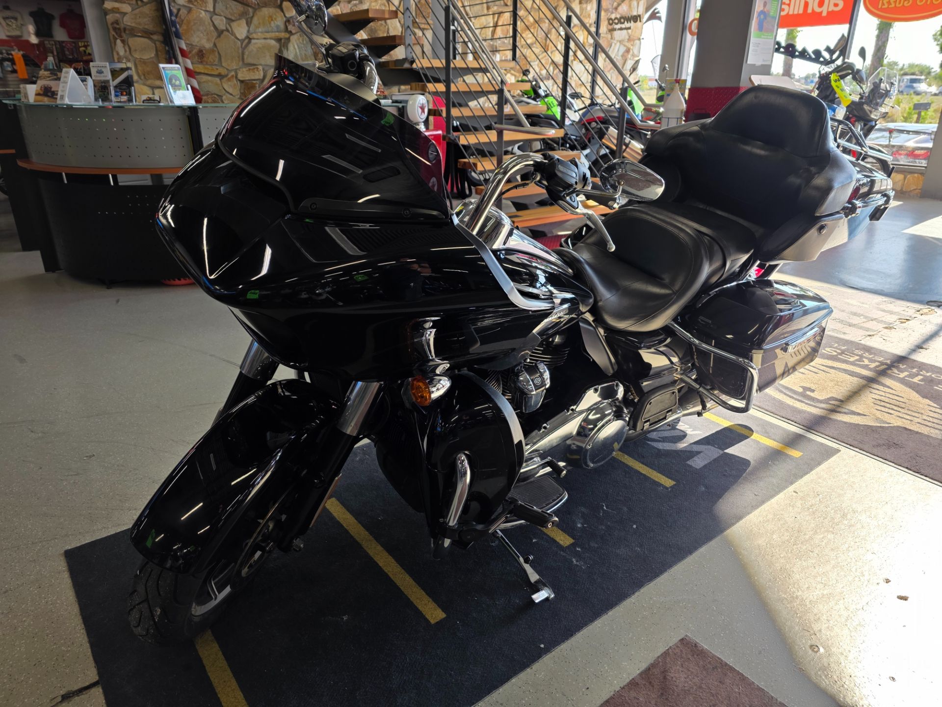 2018 Harley-Davidson Road Glide® Ultra in Fort Myers, Florida - Photo 17