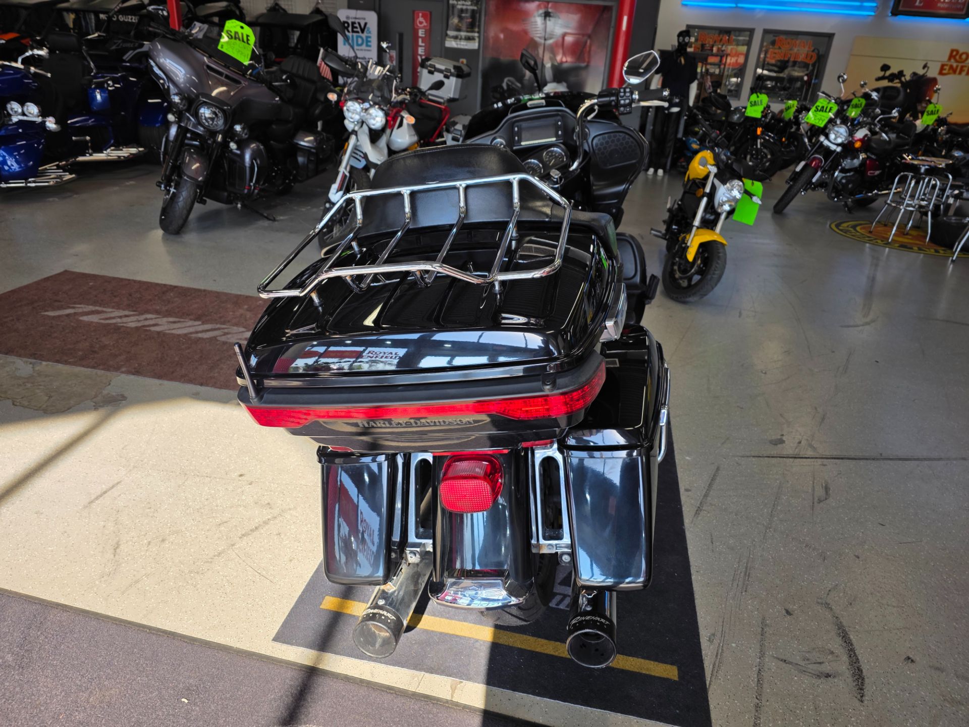 2018 Harley-Davidson Road Glide® Ultra in Fort Myers, Florida - Photo 20