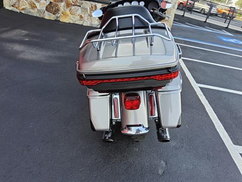 2017 Harley-Davidson Ultra Limited Low in Fort Myers, Florida - Photo 4