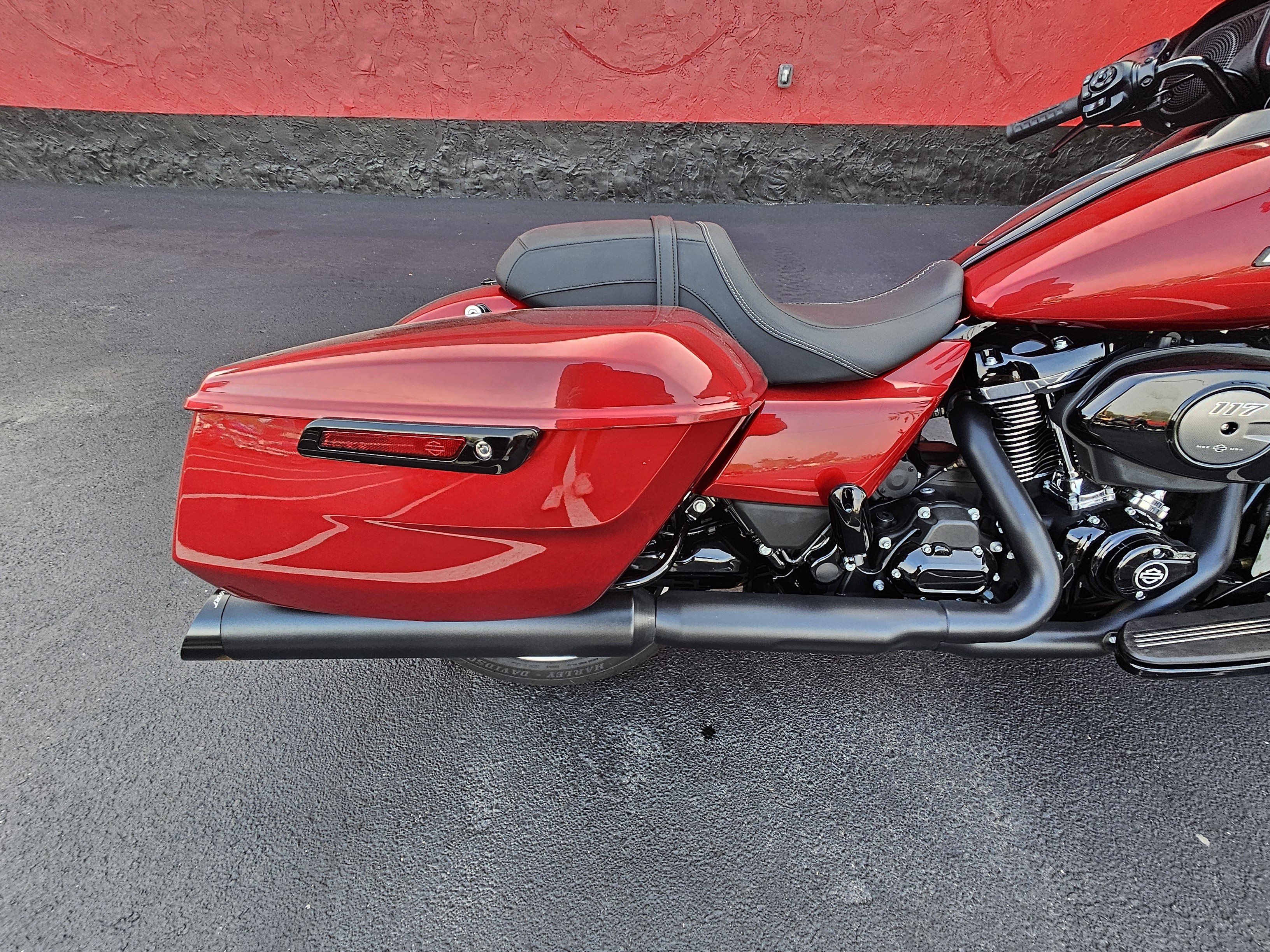 2025 Harley-Davidson Street Glide® in Fort Myers, Florida - Photo 3