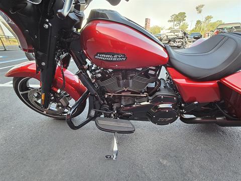 2025 Harley-Davidson Street Glide® in Fort Myers, Florida - Photo 6