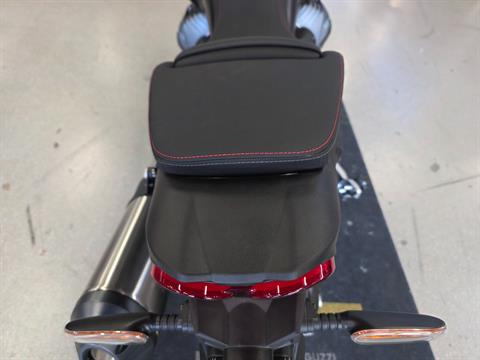 2025 Moto Guzzi V85 Strada in Fort Myers, Florida - Photo 11