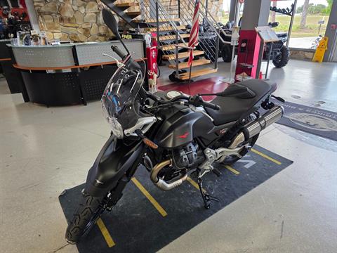2025 Moto Guzzi V85 Strada in Fort Myers, Florida - Photo 18