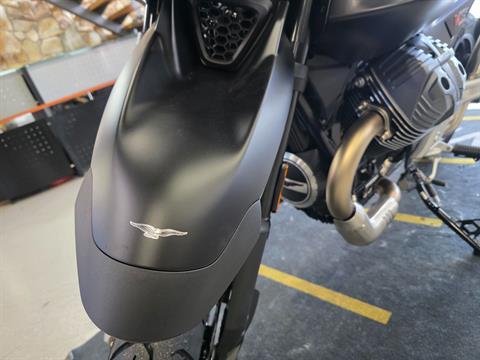 2025 Moto Guzzi V85 Strada in Fort Myers, Florida - Photo 20