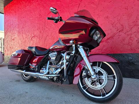 2017 Harley-Davidson Road Glide® Special in Fort Myers, Florida - Photo 3