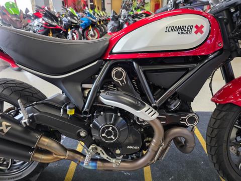 2022 Ducati Scrambler Icon Dark in Fort Myers, Florida - Photo 2