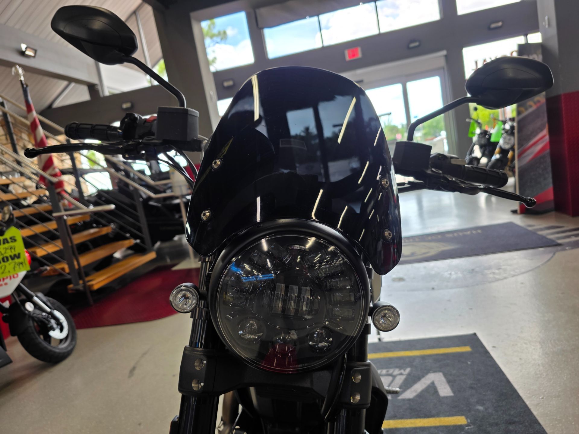 2022 Ducati Scrambler Icon Dark in Fort Myers, Florida - Photo 11