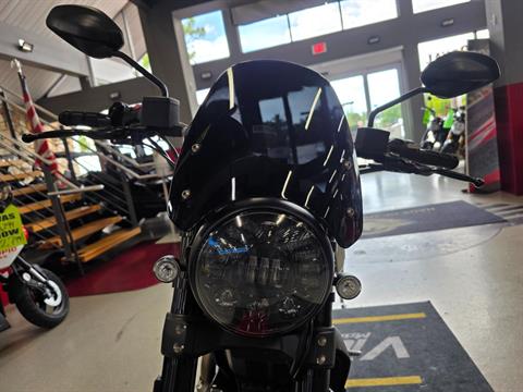 2022 Ducati Scrambler Icon Dark in Fort Myers, Florida - Photo 11