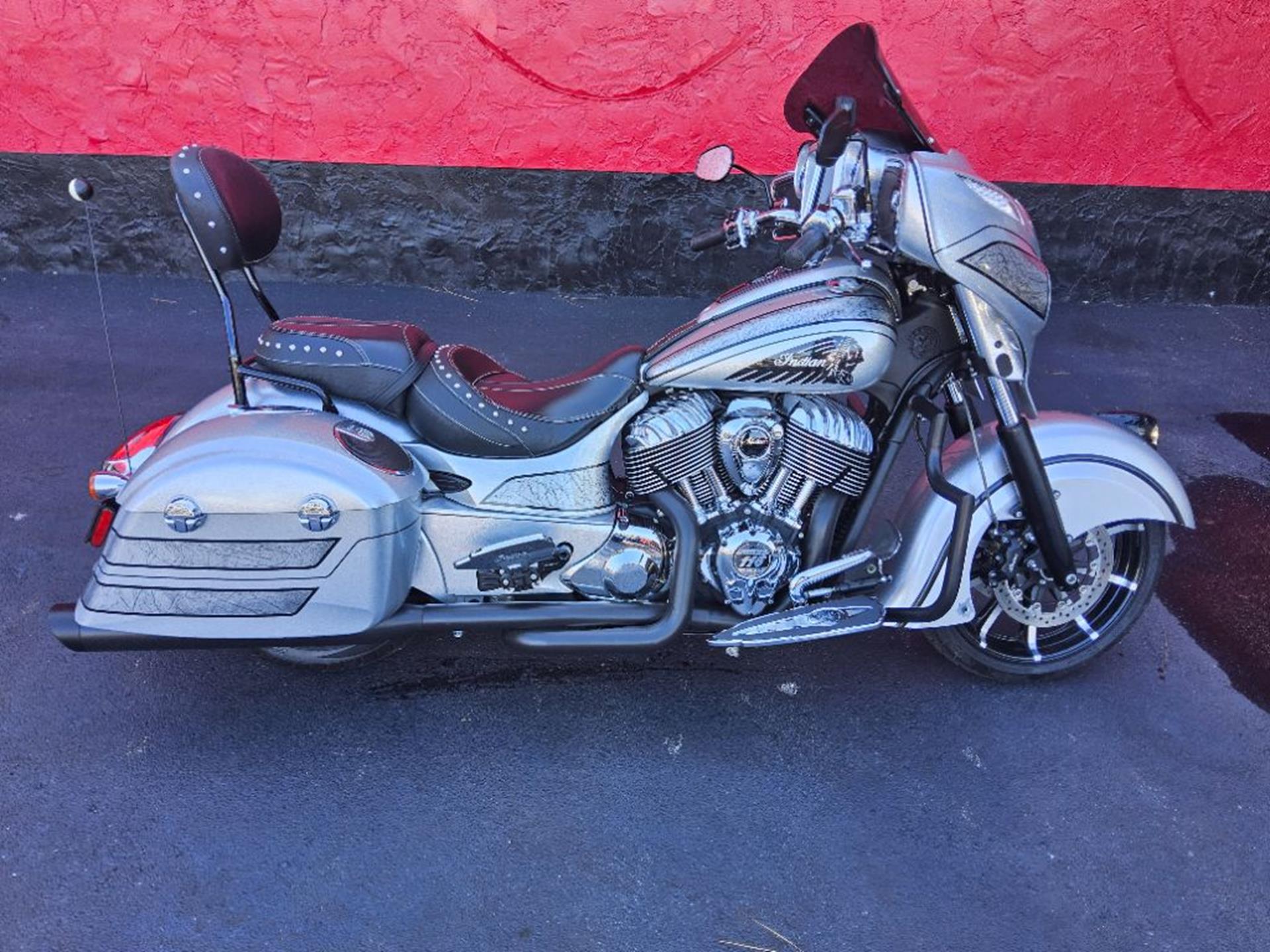 2018  Chieftain® Elite 1