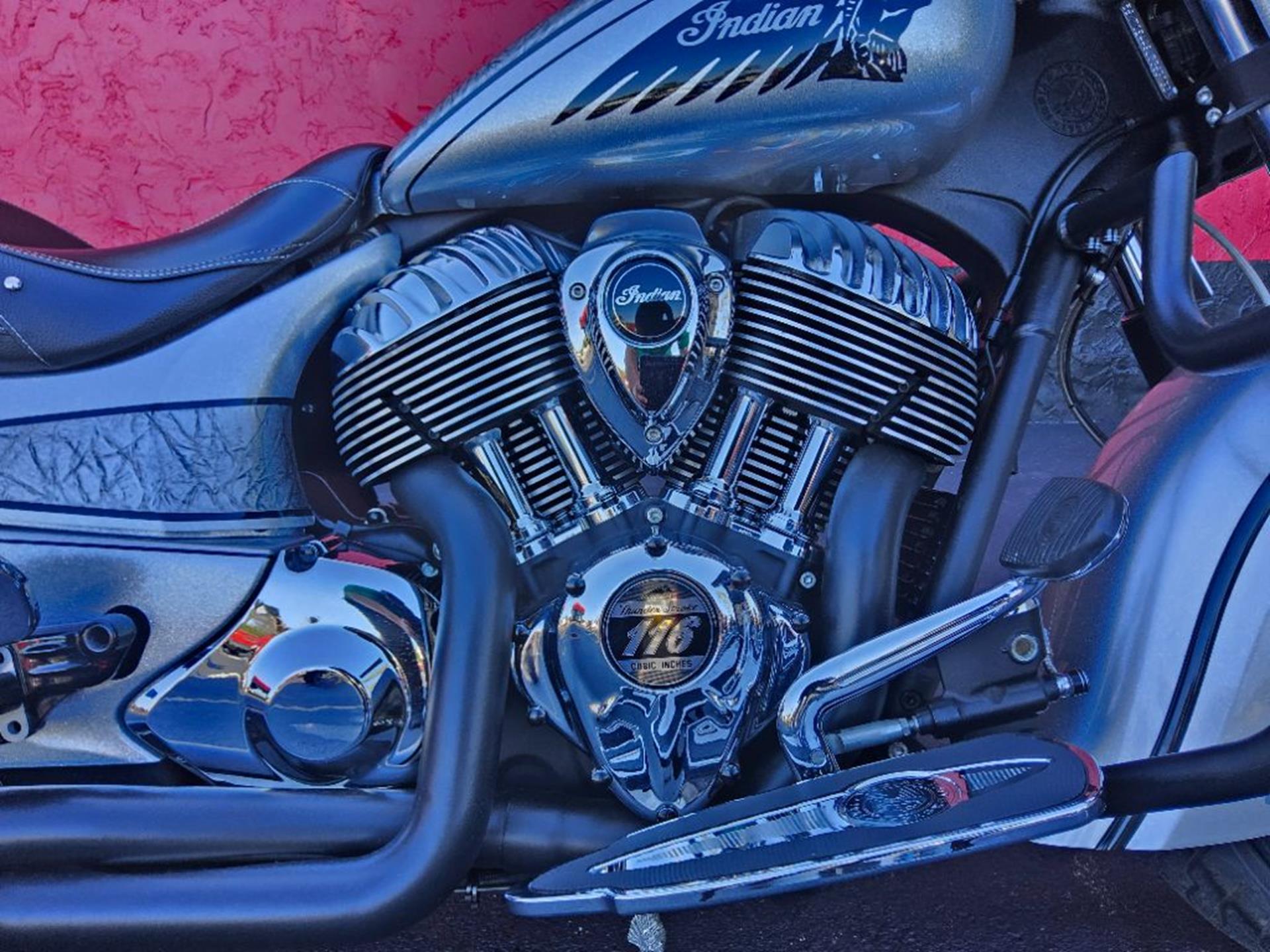 2018  Chieftain® Elite 2