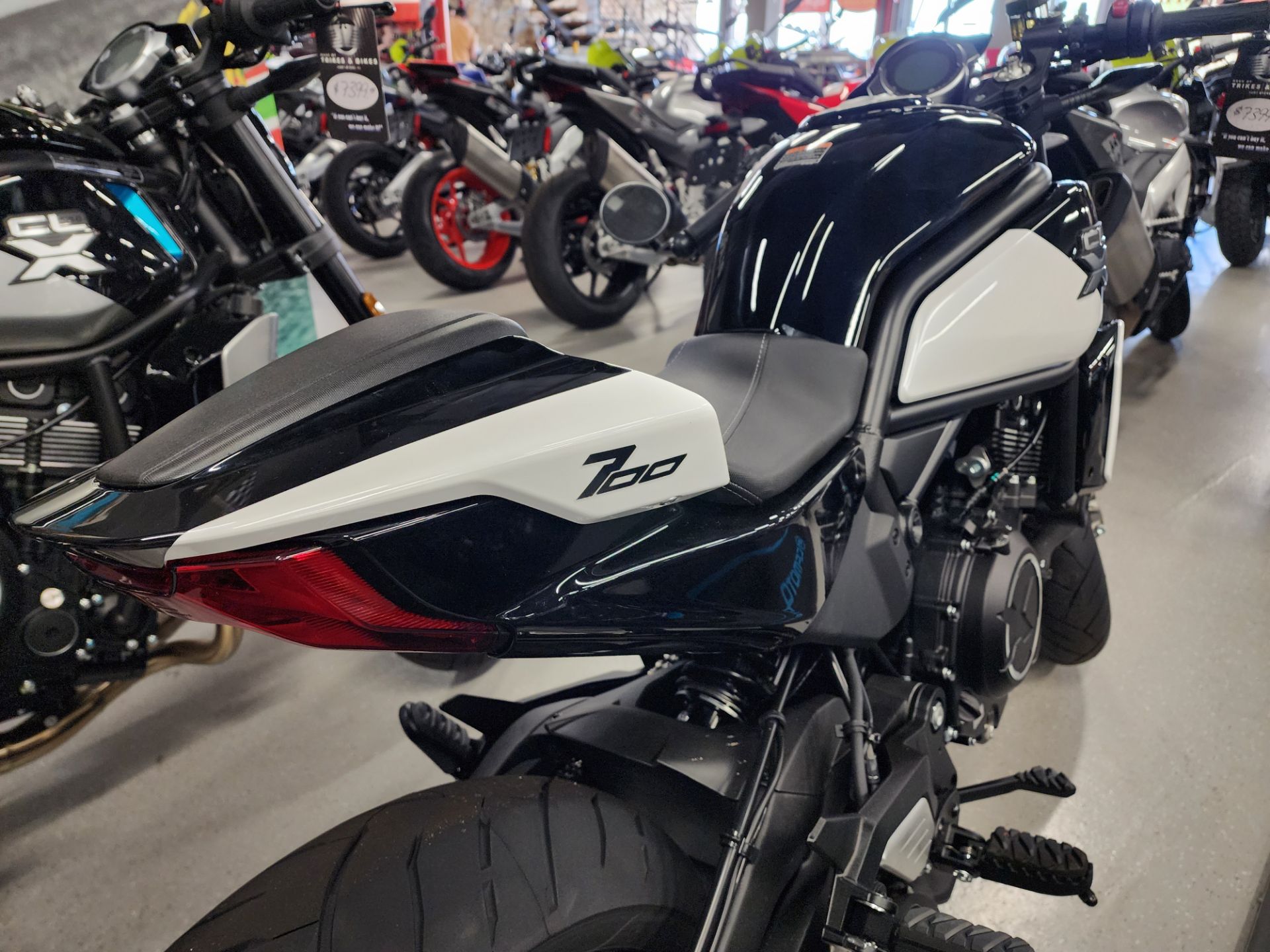 2024 CFMOTO 700CL-X Sport in Fort Myers, Florida - Photo 6